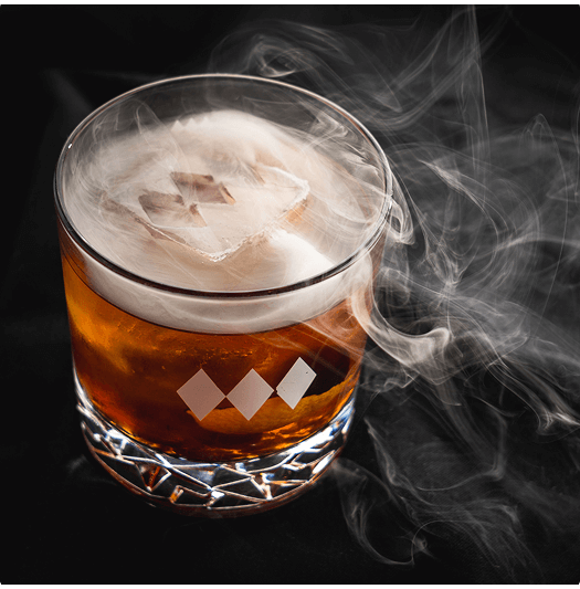 Whiskey cocktail service